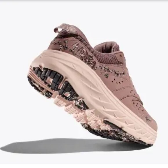 NIB HOKA® Vibrant Bloom Bondi L Sneakers - Size 9 - Picture 2 of 6